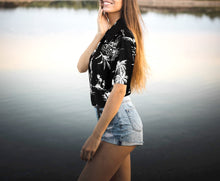Load image into Gallery viewer, Short Sleeve Tropical Button Down Blouse