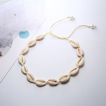 Load image into Gallery viewer, Hawaiian Style Shell Necklace