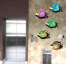 Load image into Gallery viewer, Metal Fish Hanging Wall Art Decor Set of 5 for Outdoor or Indoor