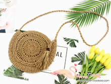 Load image into Gallery viewer, Round Woven Beach Tote