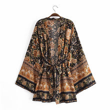 Load image into Gallery viewer, Wide Sleeved Floral Kimono Jacket