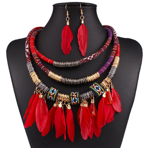 Boho Chic Natural Feather necklace and earrings set