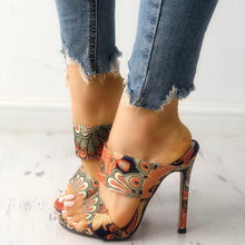 Load image into Gallery viewer, Peacock pattern Mules with stiletto heel