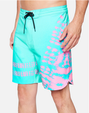Load image into Gallery viewer, Tropical Twist Phantom Block Party Board Short 18&quot;