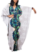Load image into Gallery viewer, FloralPrint Plus Size Caftan with Batwing Sleeve