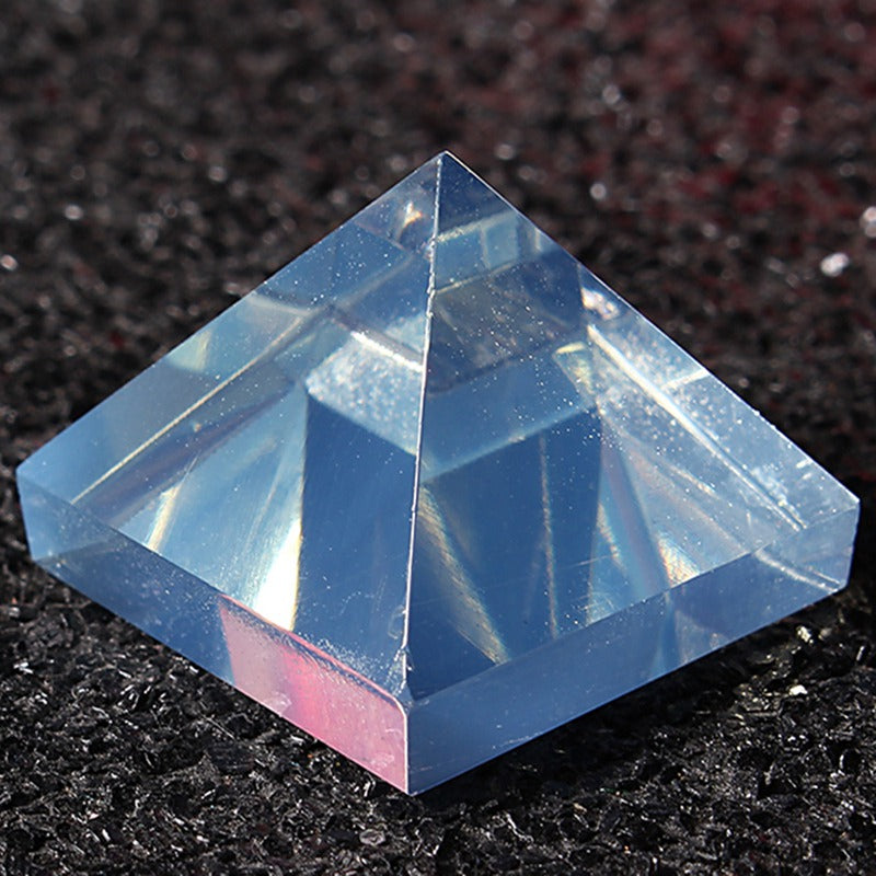 Wholesale 1PC Clear Pyramid Crystal Reiki Energy Charged Healing Gemstone for Home Decor Ornaments Crafts Gift 24*24*20mm