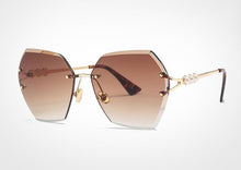 Load image into Gallery viewer, Square Rimless Pearl Sunglasses Retro Women Brand Designer Trendy Gradient Polygon Sun Glasses Female UV400 G23023